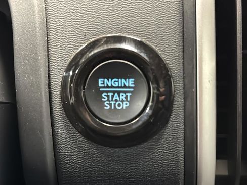 Used 2025 Ford Expedition Max Active AWD/4WD image 23