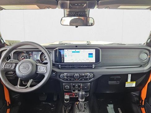 New 2025 Jeep Gladiator Mojave image 14