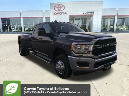 Used 2024 RAM 3500 Tradesman w/ Chrome Appearance Group image 2