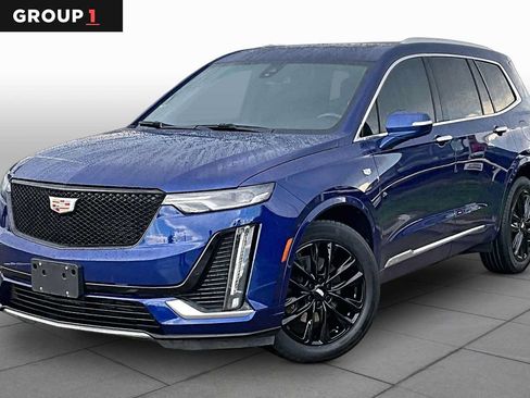 Used 2024 Cadillac XT6 Luxury FWD image 1