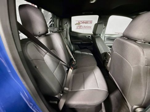 Used 2026 Chevrolet Colorado Trail Boss AWD/4WD image 27