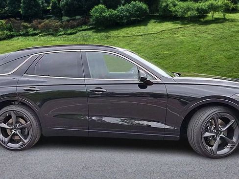 New 2026 Genesis GV70 3.5T Sport Prestige image 9