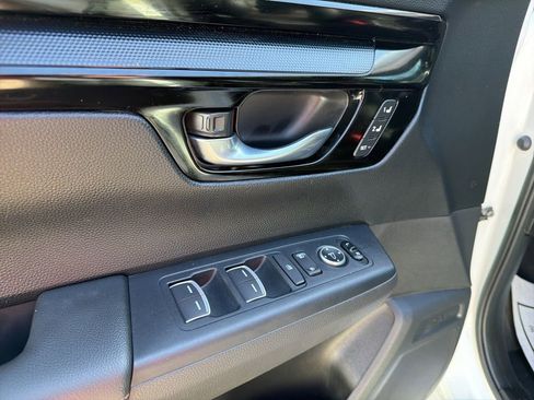Certified 2025 Honda CR-V Sport Touring image 27