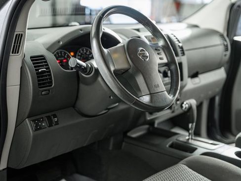 Used 2006 Nissan Frontier LE image 22