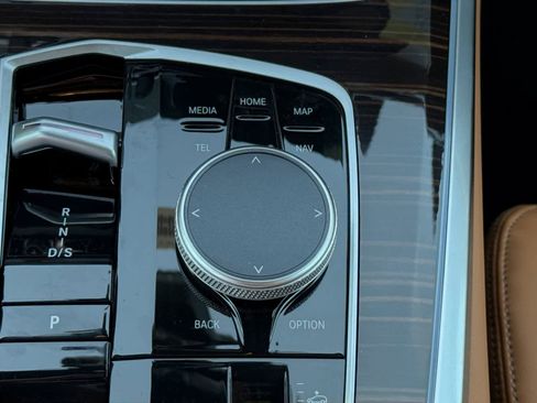 New 2026 BMW X5 xDrive50e image 27