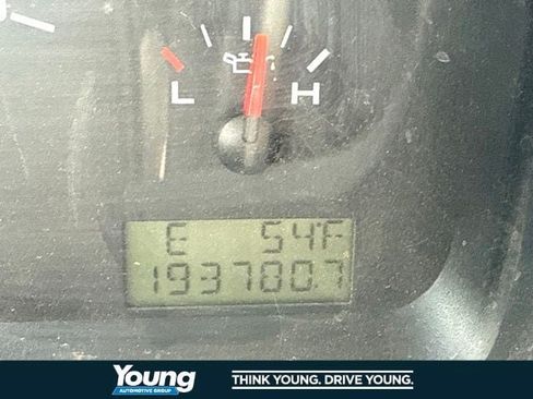 Used 2005 Ford F150 XLT AWD/4WD image 22