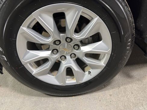 Used 2024 Chevrolet Silverado 1500 Custom image 37