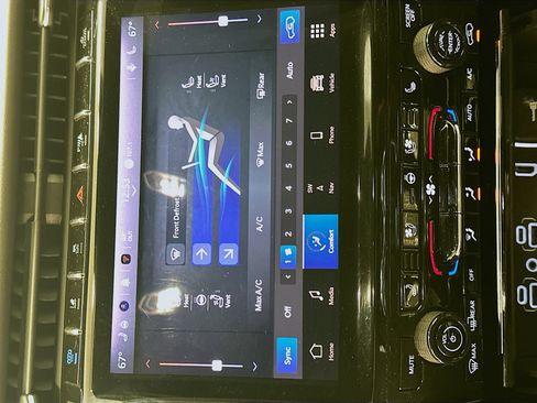 Used 2022 Jeep Grand Cherokee Trailhawk w/ Luxury Tech Group III image 24