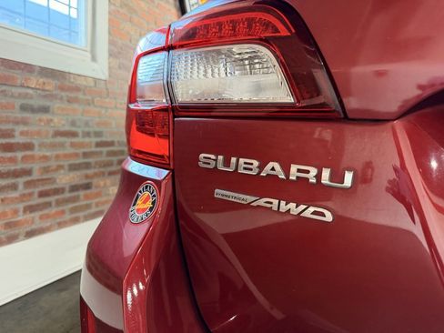 Used 2015 Subaru Outback 2.5i Premium image 8