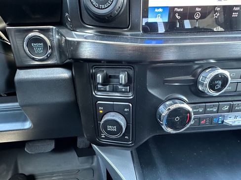 New 2026 Ford F250 Lariat w/ Black Appearance Package AWD/4WD image 32