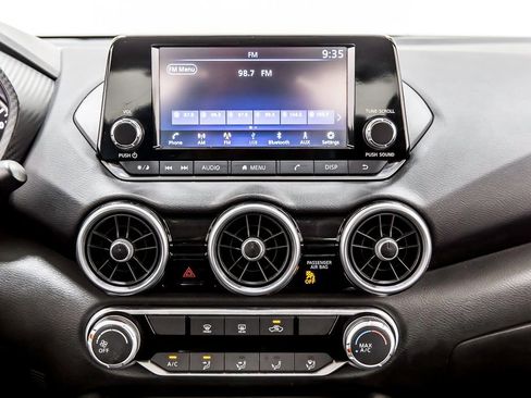 Used 2024 Nissan Sentra S image 18