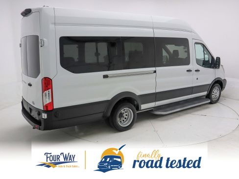 Used 2019 Ford Transit 350 XL image 5