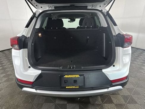 Used 2022 Chevrolet TrailBlazer LT FWD image 27