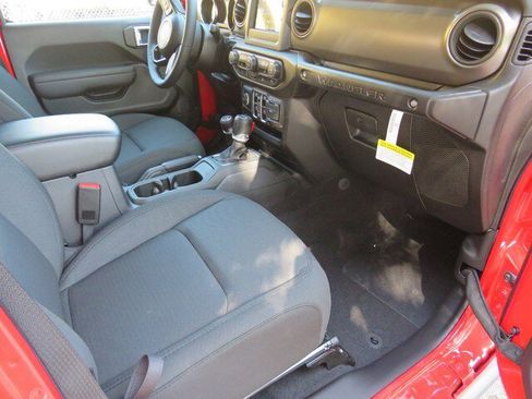 New 2023 Jeep Wrangler Unlimited image 26