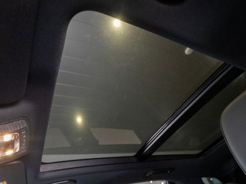 New 2025 Mercedes-Benz GLE 350 4MATIC image 17