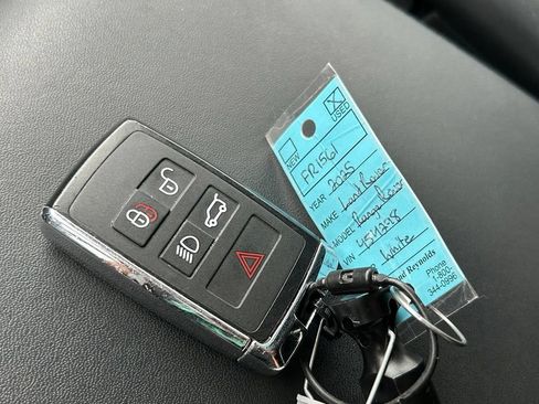 Used 2025 Land Rover Range Rover Sport SE AWD/4WD image 53