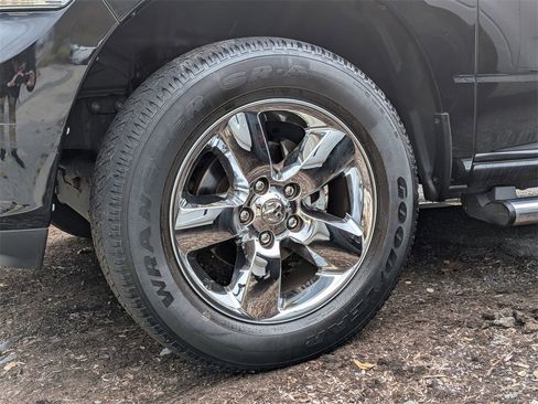 Used 2019 RAM 1500 Express w/ Express Value Package image 23