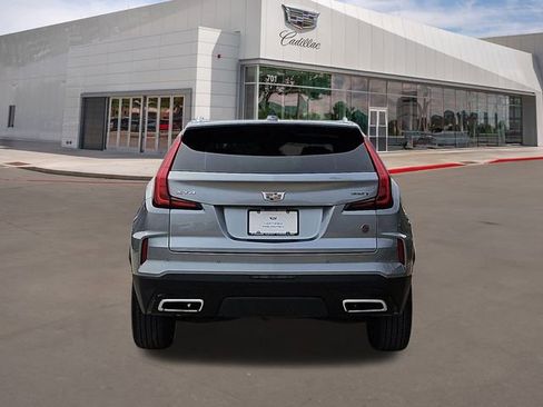 Certified 2025 Cadillac XT4 Premium Luxury image 5