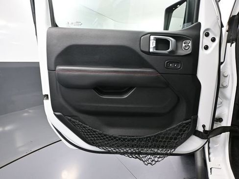 Used 2019 Jeep Wrangler Unlimited Rubicon AWD/4WD image 22