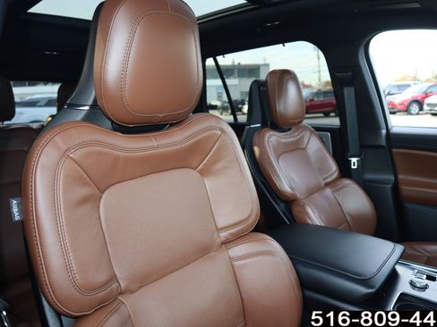 Used 2022 Lincoln Aviator Reserve w/ Equipment Group 201A image 31