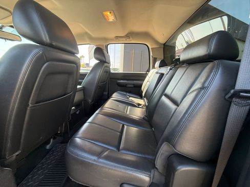Used 2012 Chevrolet Silverado 1500 LT RWD image 25