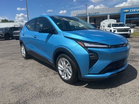 New 2027 Chevrolet Bolt LT FWD image 1