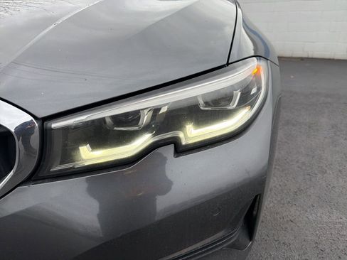 Used 2020 BMW 330i xDrive Sedan w/ Convenience Package image 9
