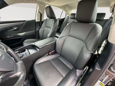 Used 2024 Lexus ES 350 w/ Premium Package FWD image 23