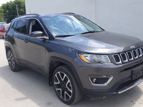 Used 2018 Jeep Compass Limited w/ Navigation Group image 5