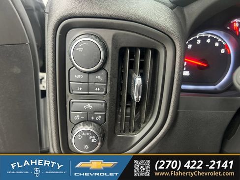 Used 2022 Chevrolet Silverado 1500 Custom Trail Boss AWD/4WD image 22