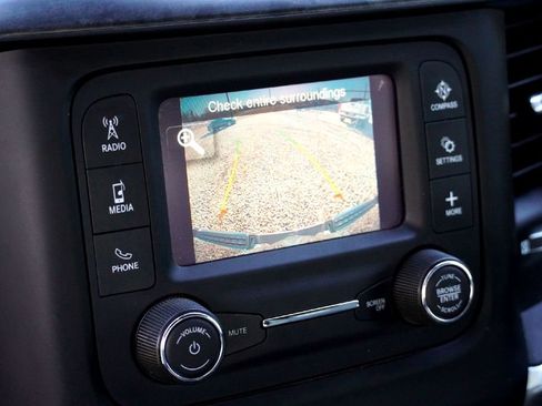 Used 2021 RAM 1500 Lone Star image 17