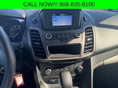 Used 2022 Ford Transit Connect XL image 18
