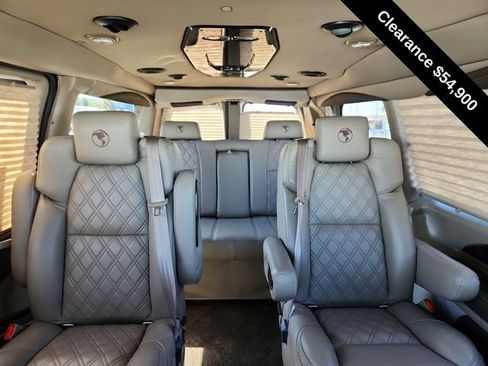 Used 2021 Chevrolet Express 2500 image 31