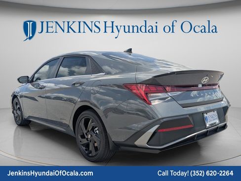 New 2026 Hyundai Elantra SEL Sport Premium FWD image 7