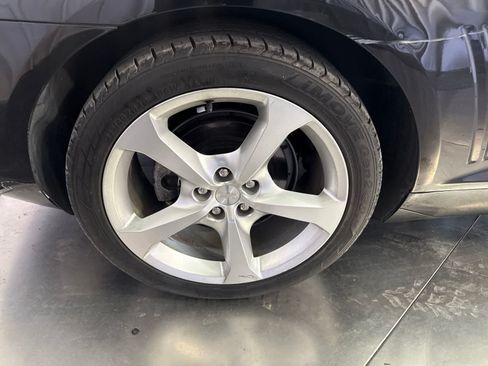 Used 2013 Chevrolet Camaro LS RWD image 15