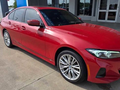 Used 2023 BMW 330i xDrive Sedan w/ Premium Package AWD/4WD image 7