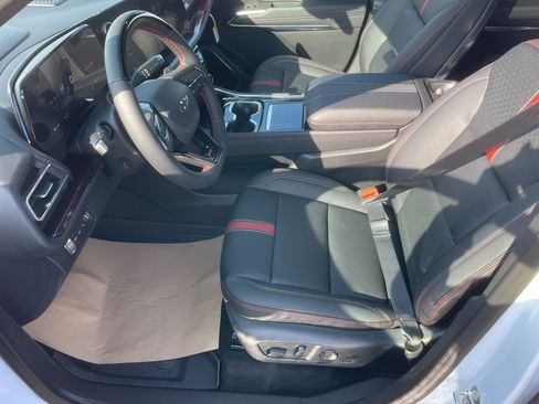 New 2026 Chevrolet Traverse RS w/ LPO, Floor Liner Package image 12