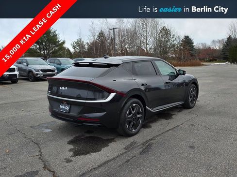New 2025 Kia EV6 Light w/ Light LR Technology Package image 7
