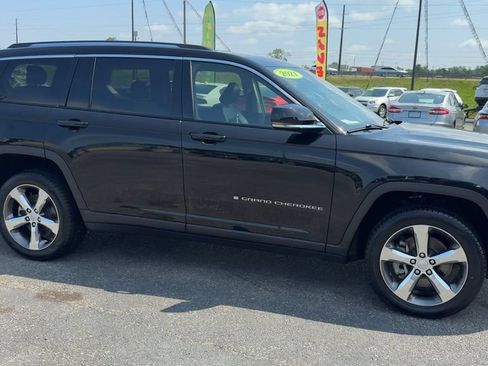 Used 2021 Jeep Grand Cherokee L Limited AWD/4WD image 8