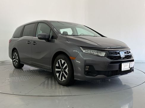 Used 2025 Honda Odyssey EX-L image 7