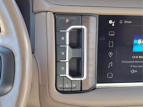 Used 2023 GMC Yukon Denali image 10