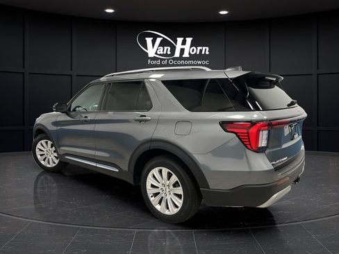 Used 2025 Ford Explorer Platinum w/ LUX Leather Package AWD/4WD image 5