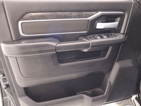 Used 2024 RAM 2500 Big Horn w/ Bed Utility Group image 14