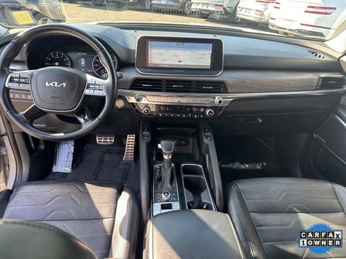 Used 2022 Kia Telluride SX w/ SX Prestige Package image 44
