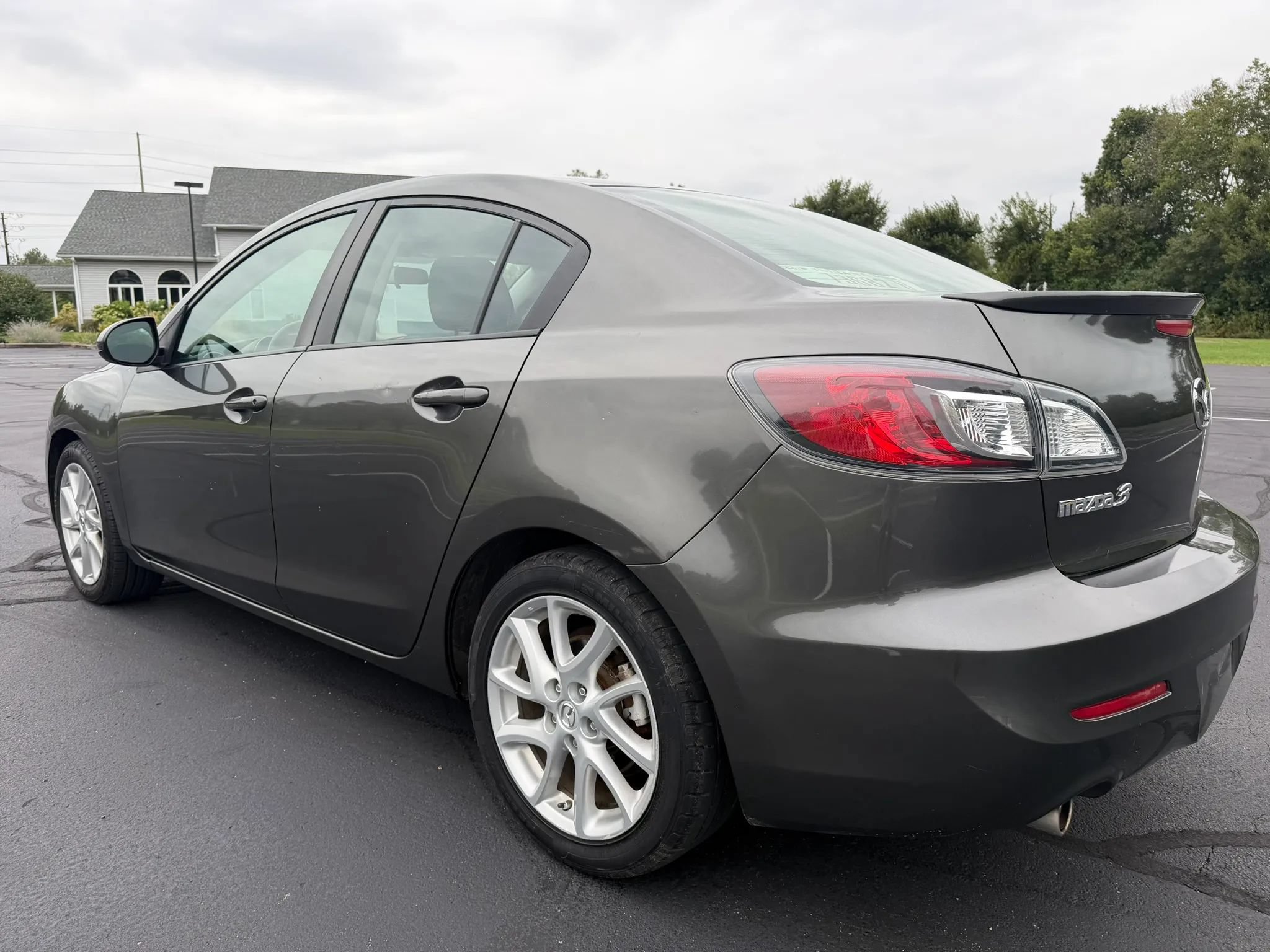 Used 2012 MAZDA MAZDA3 s Touring FWD image 4