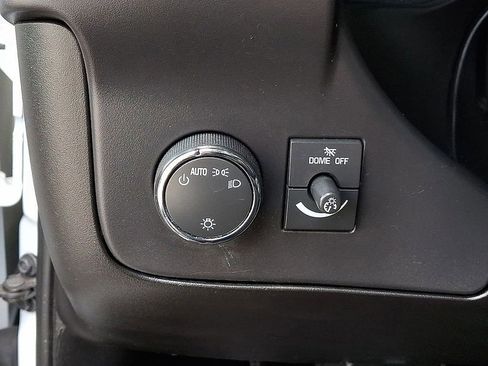 Used 2024 Chevrolet Express 2500 w/ Driver Convenience Package image 28