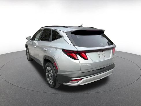 Used 2025 Hyundai Tucson Blue image 11