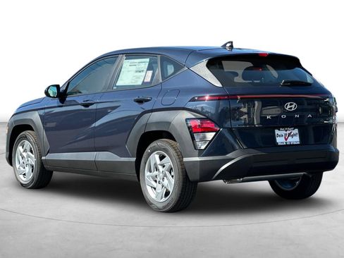 New 2027 Hyundai Kona SE FWD image 4