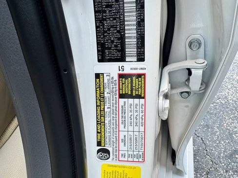 Used 2024 Toyota Camry LE FWD image 40