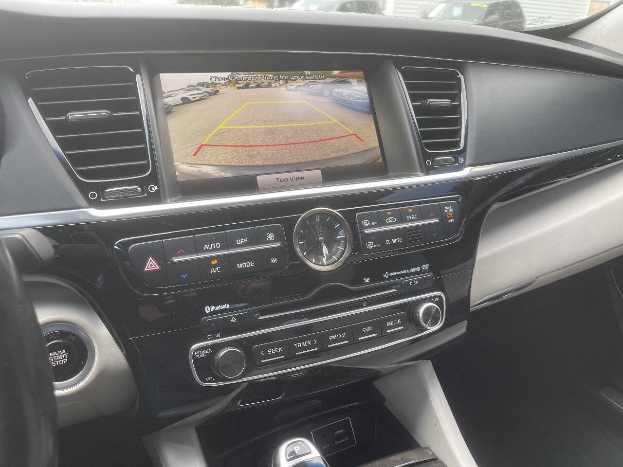 Used 2015 Kia K900 Luxury RWD image 19